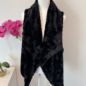 KAREN KANE Women’s Black Faux Fur Vest Size  XL